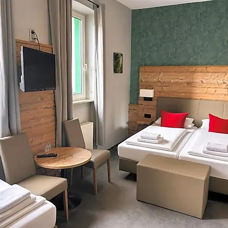 Otel Nostalgie Altstadthotel Kornpforte *